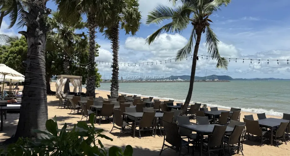 À louer et à vendre 3 chambres maison à Na Jomtien, Pattaya
