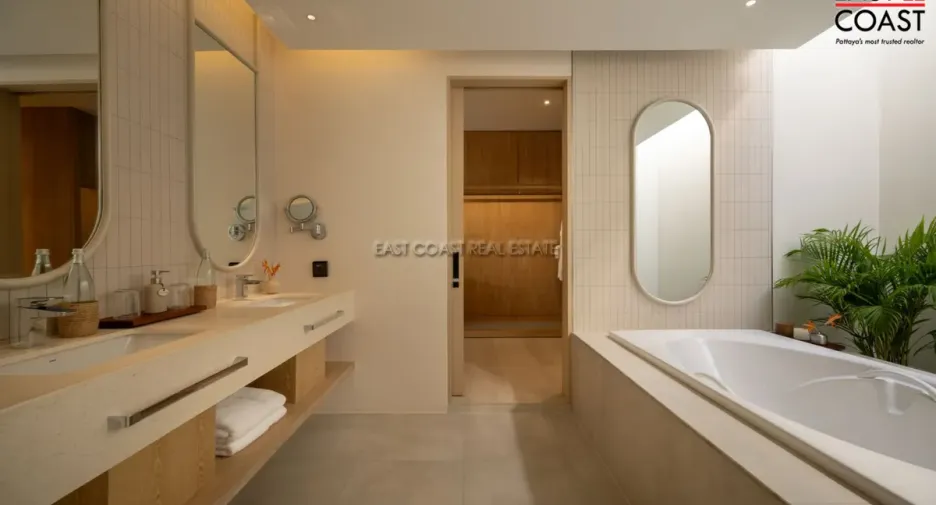 À louer et à vendre 3 chambres maison à Na Jomtien, Pattaya