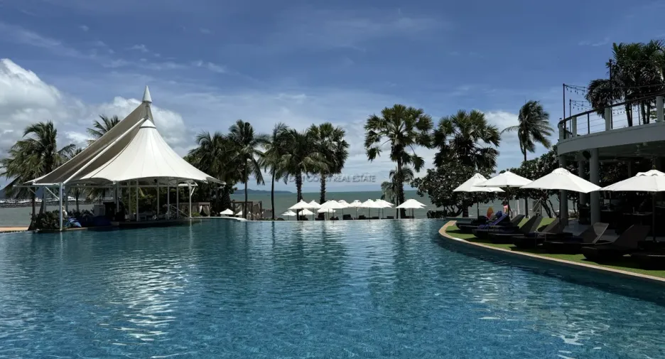 À louer et à vendre 3 chambres maison à Na Jomtien, Pattaya