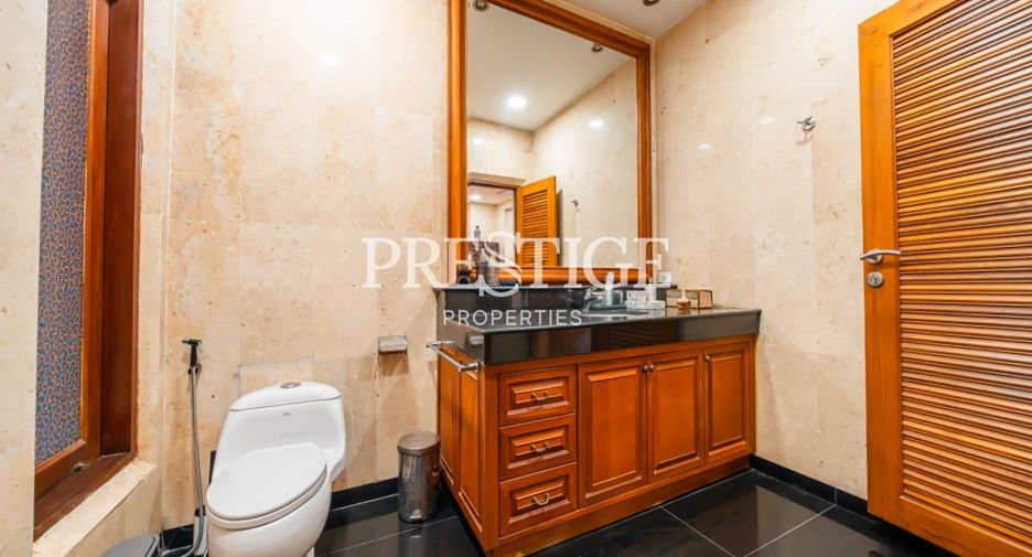 For sale 3 bedrooms house in Sattahip, Chonburi