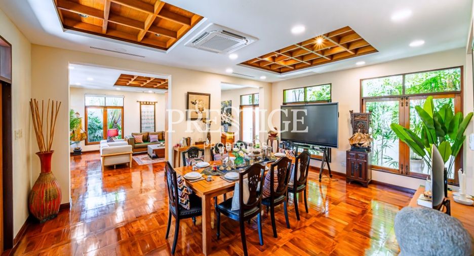 For sale 3 bedrooms house in Sattahip, Chonburi