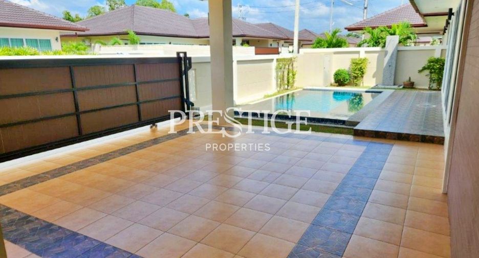Casa en alquiler de 3 habitaciones en Huay Yai, Pattaya