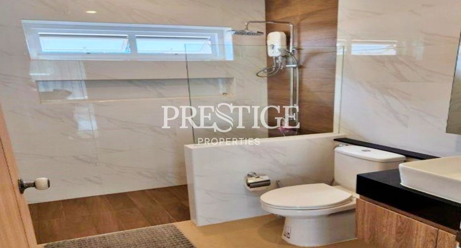Casa en alquiler de 3 habitaciones en Huay Yai, Pattaya