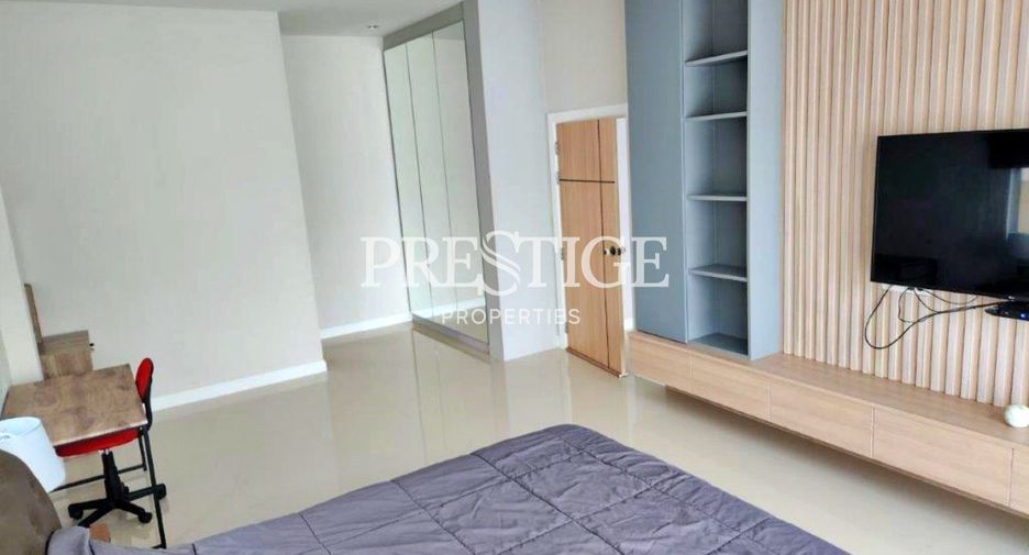 Casa en alquiler de 3 habitaciones en Huay Yai, Pattaya