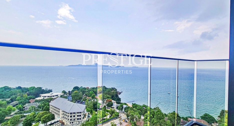For rent 2 bedrooms condo in Pratumnak, Pattaya