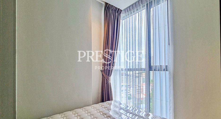 For rent 2 bedrooms condo in Pratumnak, Pattaya