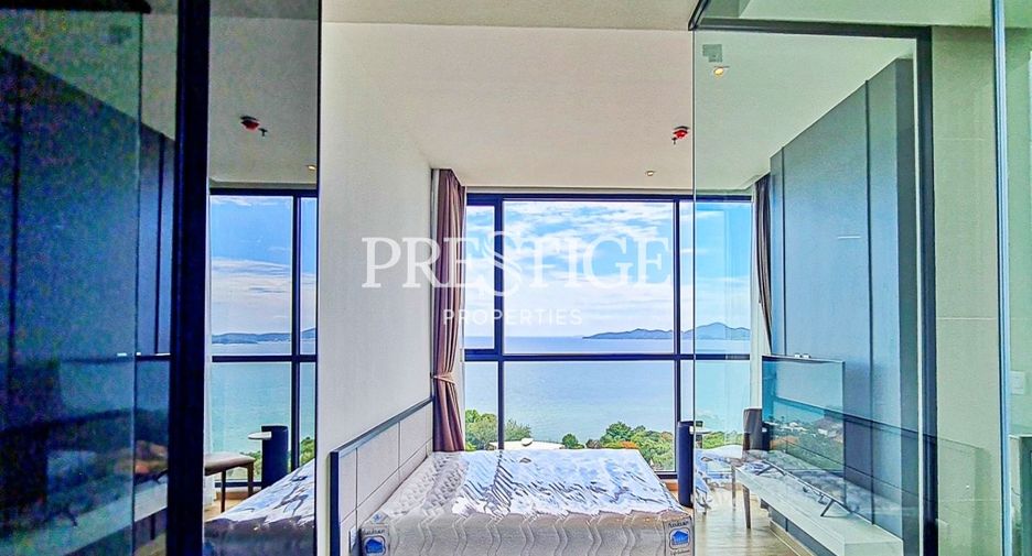 For rent 2 bedrooms condo in Pratumnak, Pattaya
