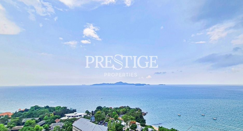 For rent 2 bedrooms condo in Pratumnak, Pattaya