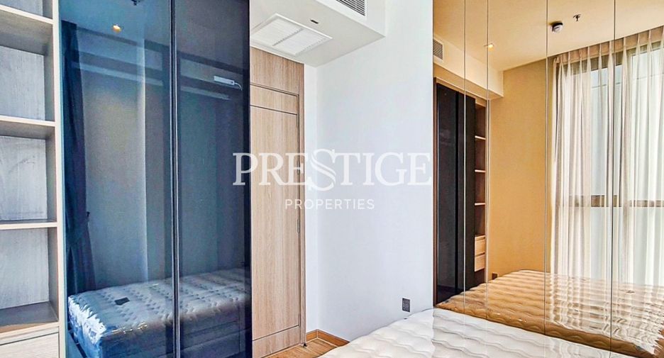 For rent 2 bedrooms condo in Pratumnak, Pattaya