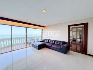 For rent 3 bedrooms condo in Bang Lamung, Chonburi