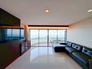 For rent 3 bedrooms condo in Bang Lamung, Chonburi