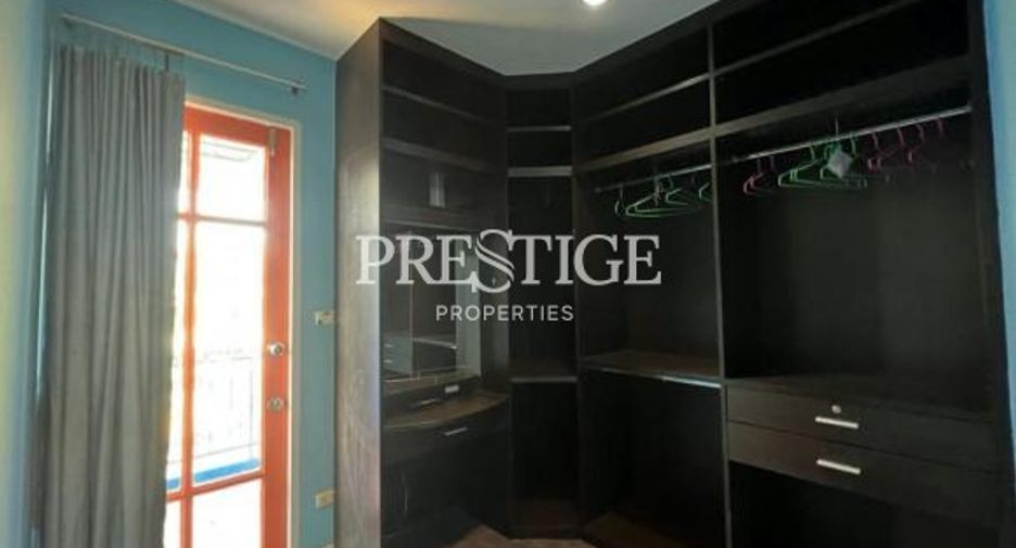 For sale 3 bedrooms house in Jomtien, Pattaya