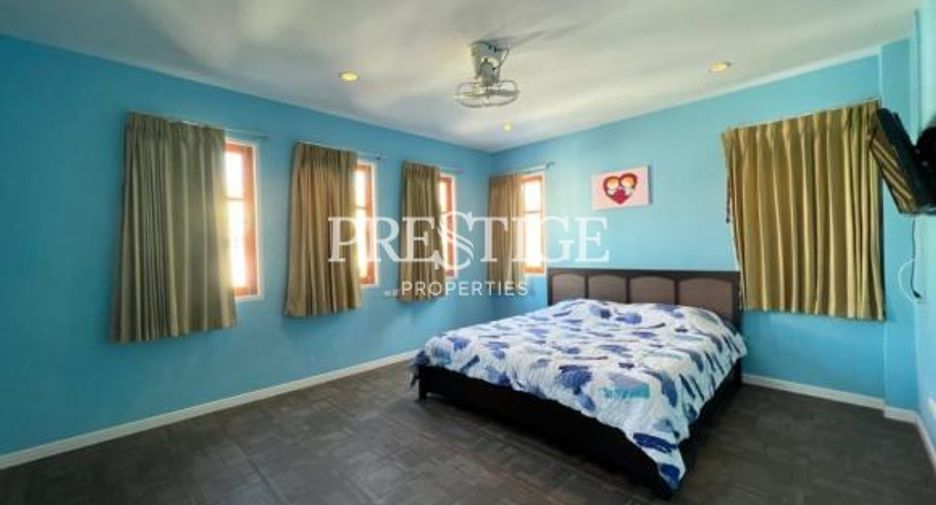 For sale 3 bedrooms house in Jomtien, Pattaya