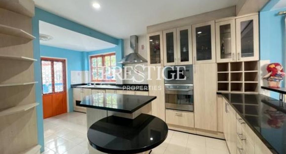 For sale 3 bedrooms house in Jomtien, Pattaya