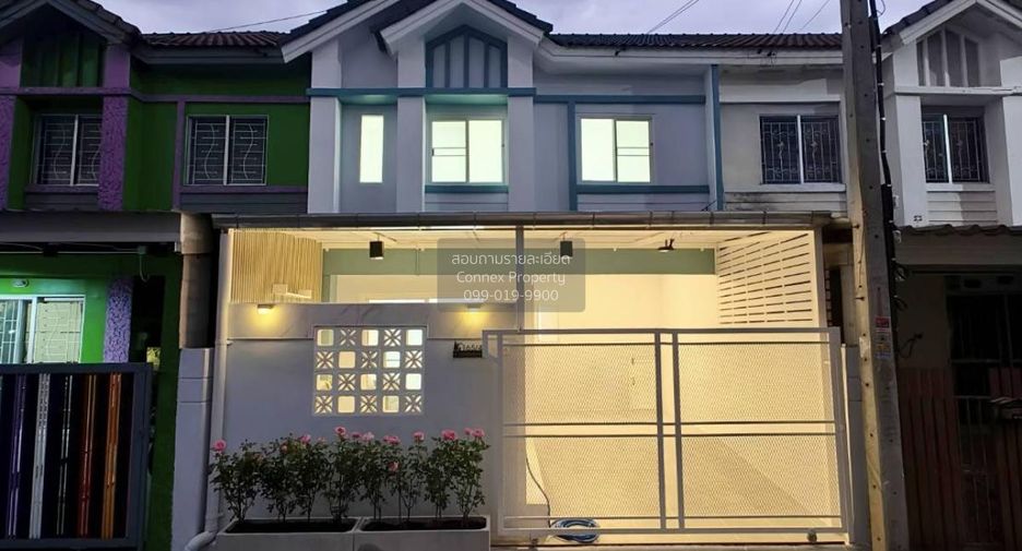 À vendre 3 chambres maison de ville à Bang Yai, Nonthaburi