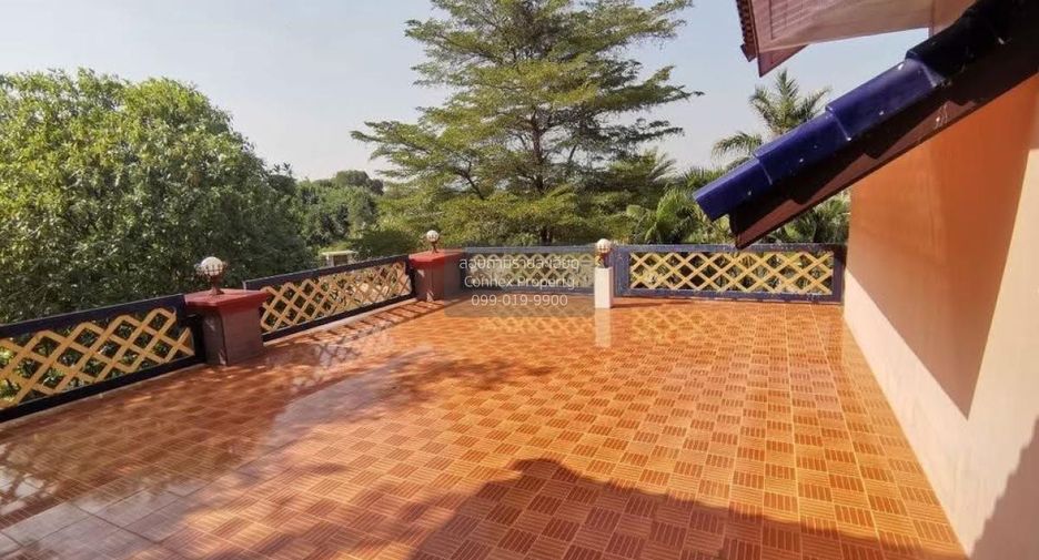 Продажа 4 спальни дом в Mueang Nakhon Pathom, Накхонпатхом
