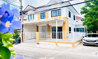 À vendre 4 chambres maison de ville à Bang Kruai, Nonthaburi