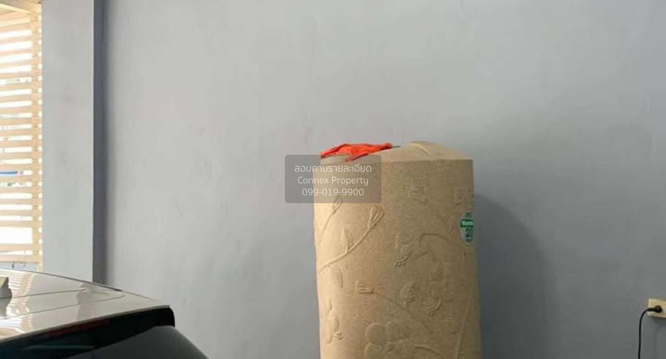 For sale 3 bedrooms townhouse in Mueang Samut Sakhon, Samut Sakhon