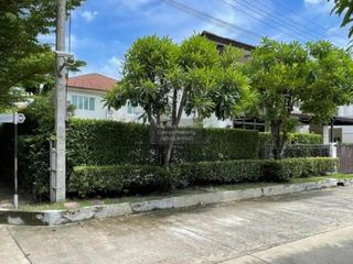 For sale 3 bedrooms house in Lat Krabang, Bangkok