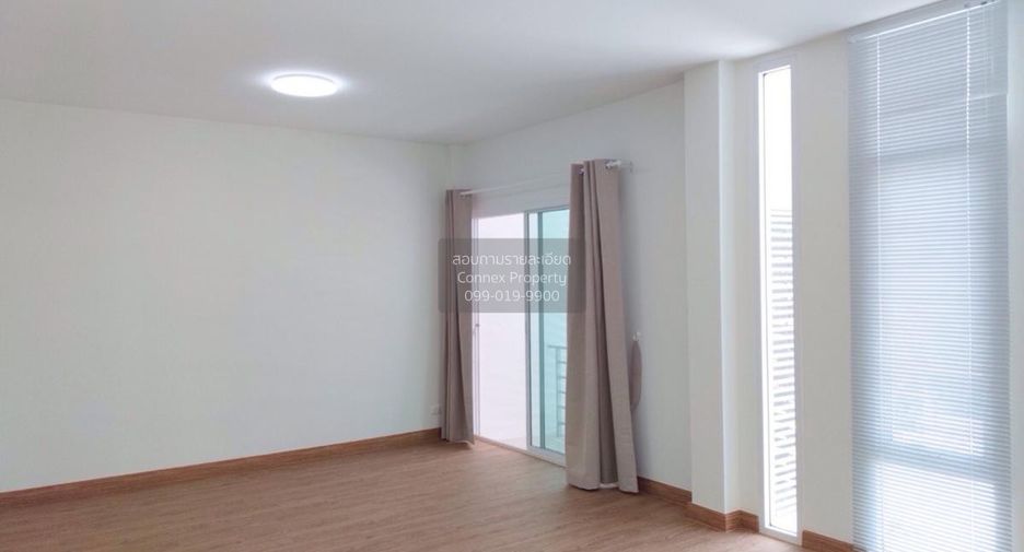Продажа 3 спальни таунхаус в Bang Phli, Самутпракан