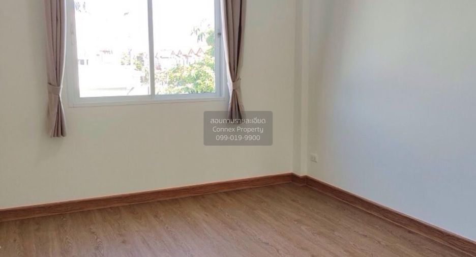 Продажа 3 спальни таунхаус в Bang Phli, Самутпракан