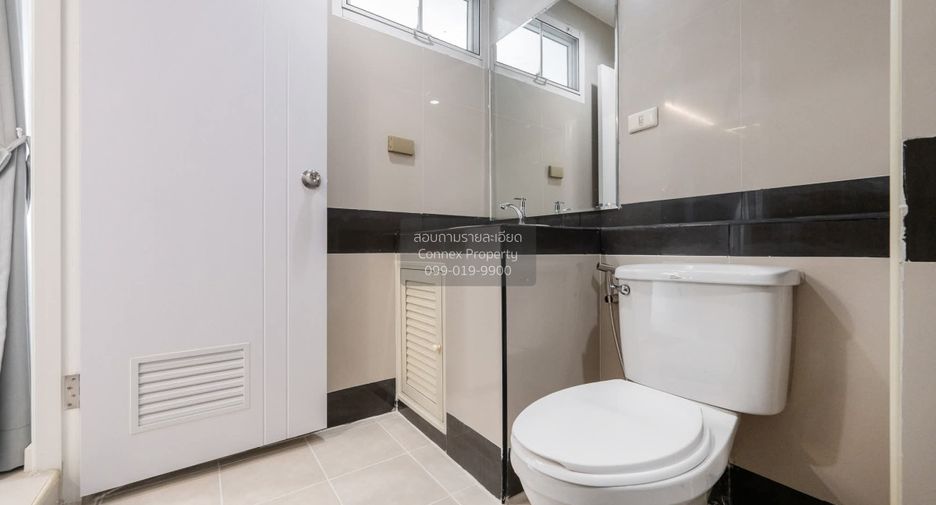 For sale 1 bed condo in Lat Phrao, Bangkok