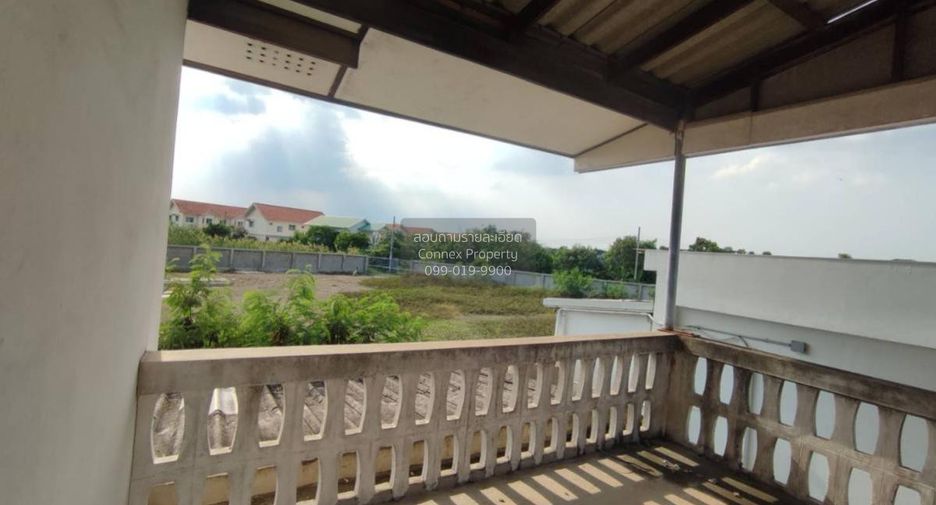 For sale 3 bedrooms house in Bang Khun Thian, Bangkok