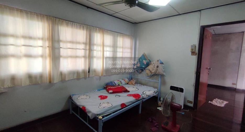 For sale 3 bedrooms house in Bang Khun Thian, Bangkok