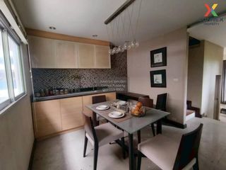 Продажа 3 спальни таунхаус в Пращет, Бангкок