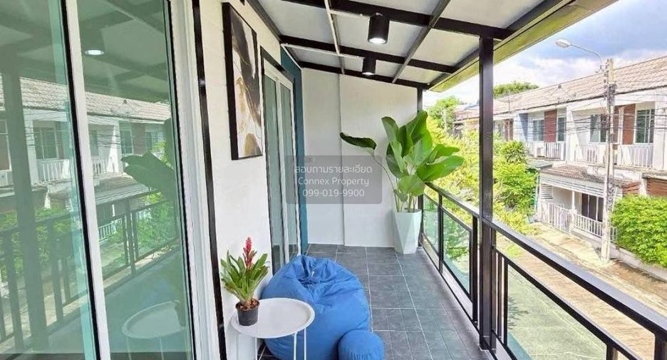出售 3 卧室 联排别墅 在 Pak Kret, Nonthaburi