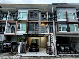 Продажа 3 спальни таунхаус в Mueang Nonthaburi, Нонтабури