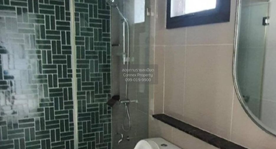 For sale 3 bedrooms townhouse in Samphanthawong, Bangkok