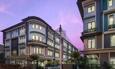 For sale 3 bedrooms townhouse in Samphanthawong, Bangkok