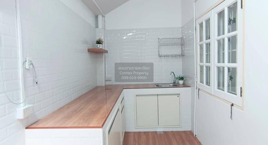 For sale 2 bedrooms townhouse in Sai Noi, Nonthaburi