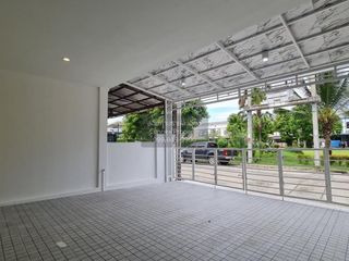 For sale 3 bedrooms townhouse in Khlong Sam Wa, Bangkok