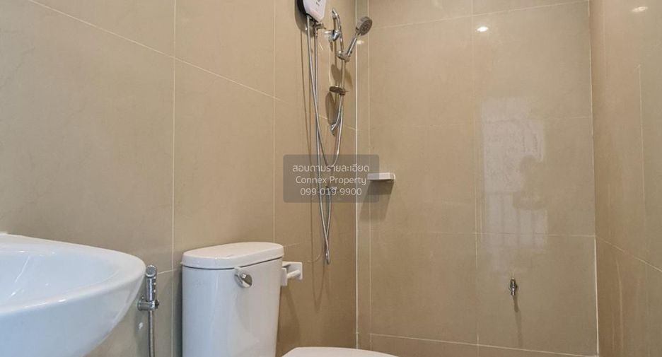 For sale 3 bedrooms townhouse in Khlong Sam Wa, Bangkok