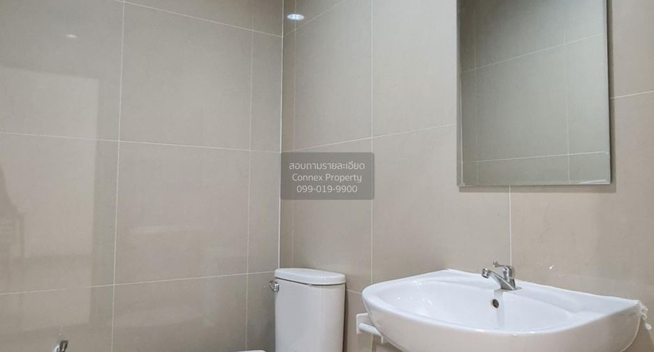 For sale 3 bedrooms townhouse in Khlong Sam Wa, Bangkok