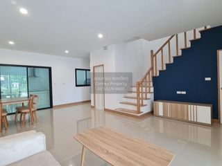 For sale 3 bedrooms townhouse in Khlong Sam Wa, Bangkok