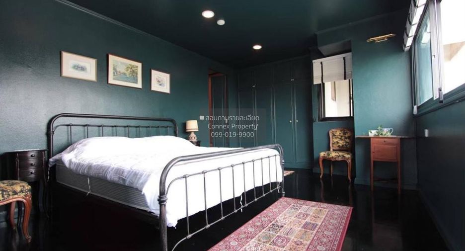 For sale 2 bedrooms condo in Watthana, Bangkok