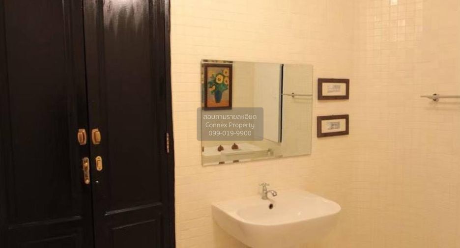 For sale 2 bedrooms condo in Watthana, Bangkok