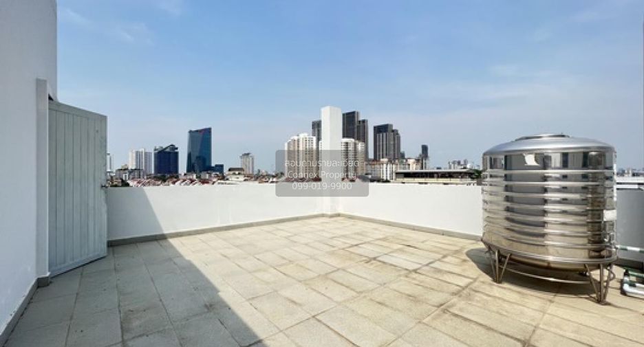 For sale 15 bedrooms office in Bang Na, Bangkok