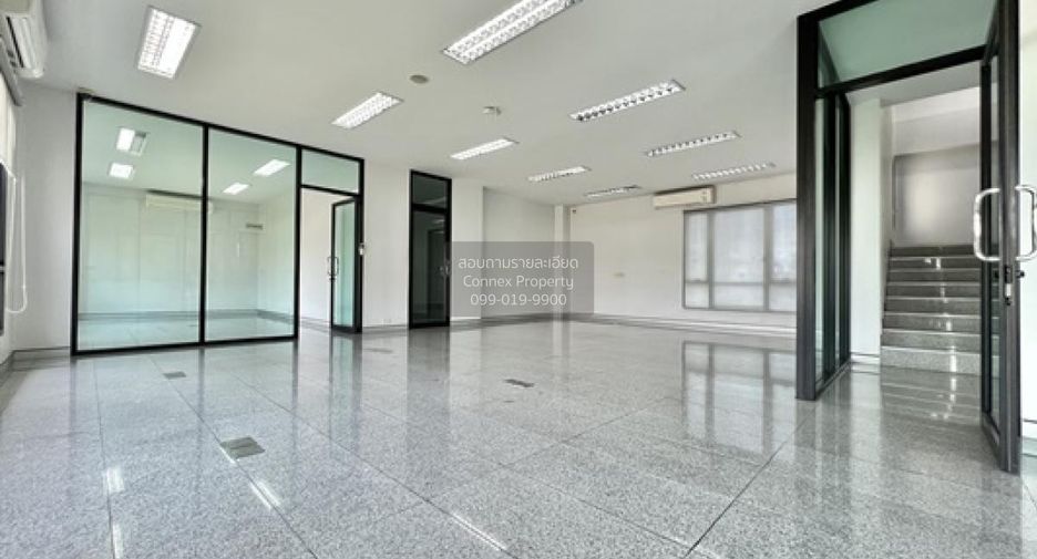 For sale 15 bedrooms office in Bang Na, Bangkok