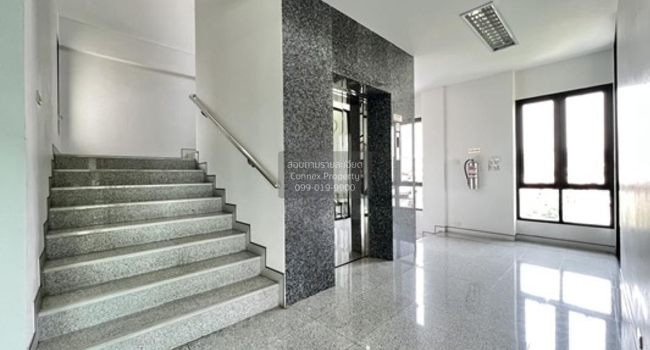 For sale 15 bedrooms office in Bang Na, Bangkok