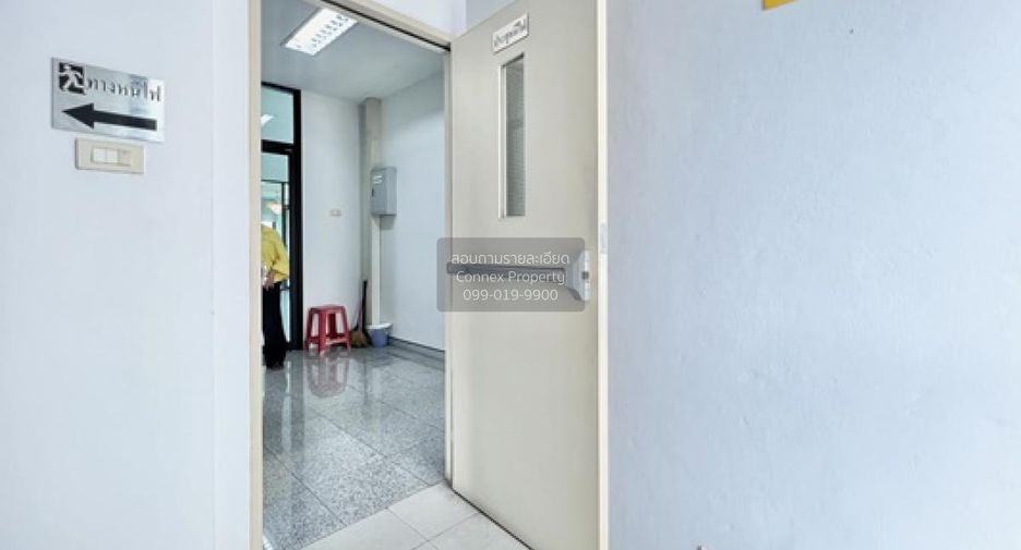 For sale 15 bedrooms office in Bang Na, Bangkok
