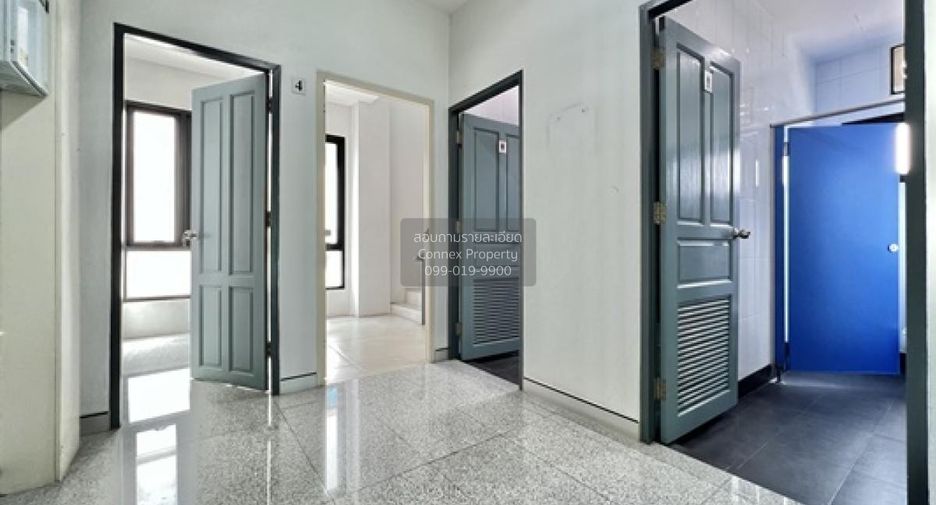 For sale 15 bedrooms office in Bang Na, Bangkok
