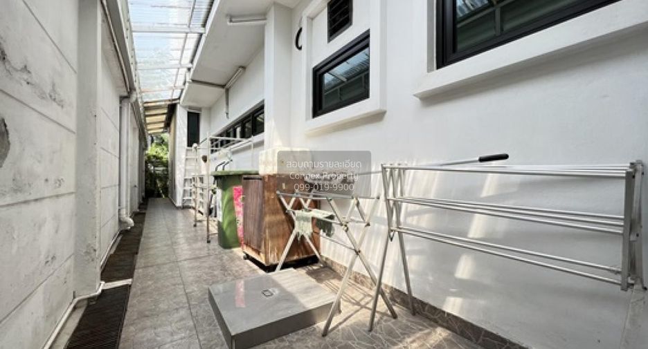 For sale 15 bedrooms office in Bang Na, Bangkok