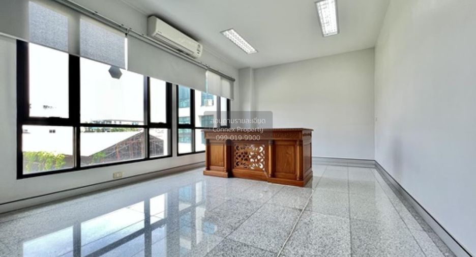 For sale 15 bedrooms office in Bang Na, Bangkok