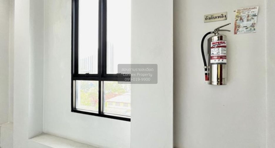 For sale 15 bedrooms office in Bang Na, Bangkok