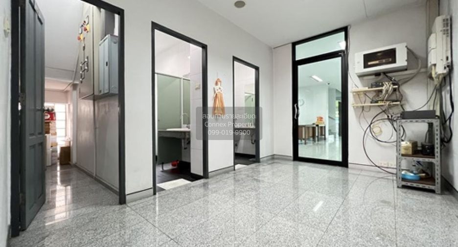 For sale 15 bedrooms office in Bang Na, Bangkok