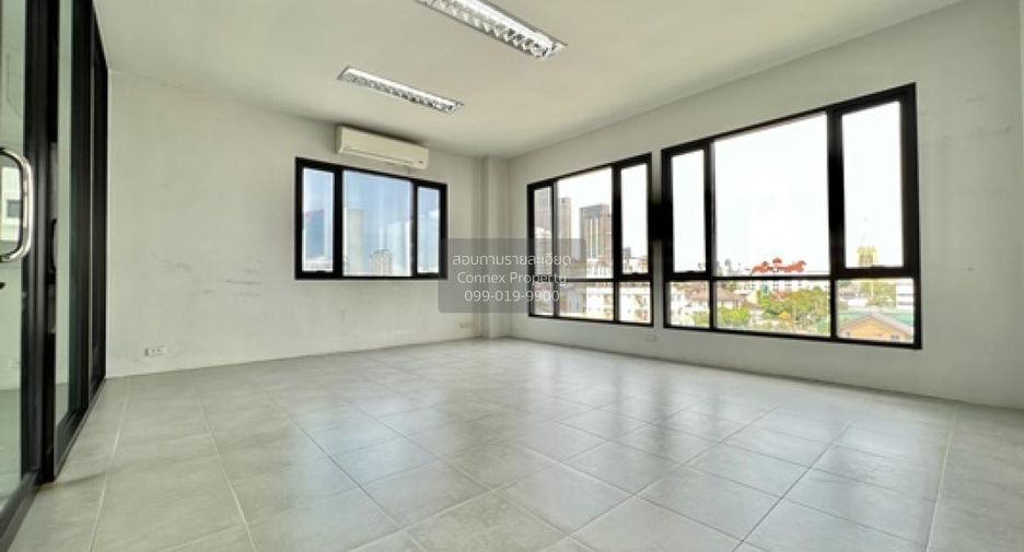 For sale 15 bedrooms office in Bang Na, Bangkok